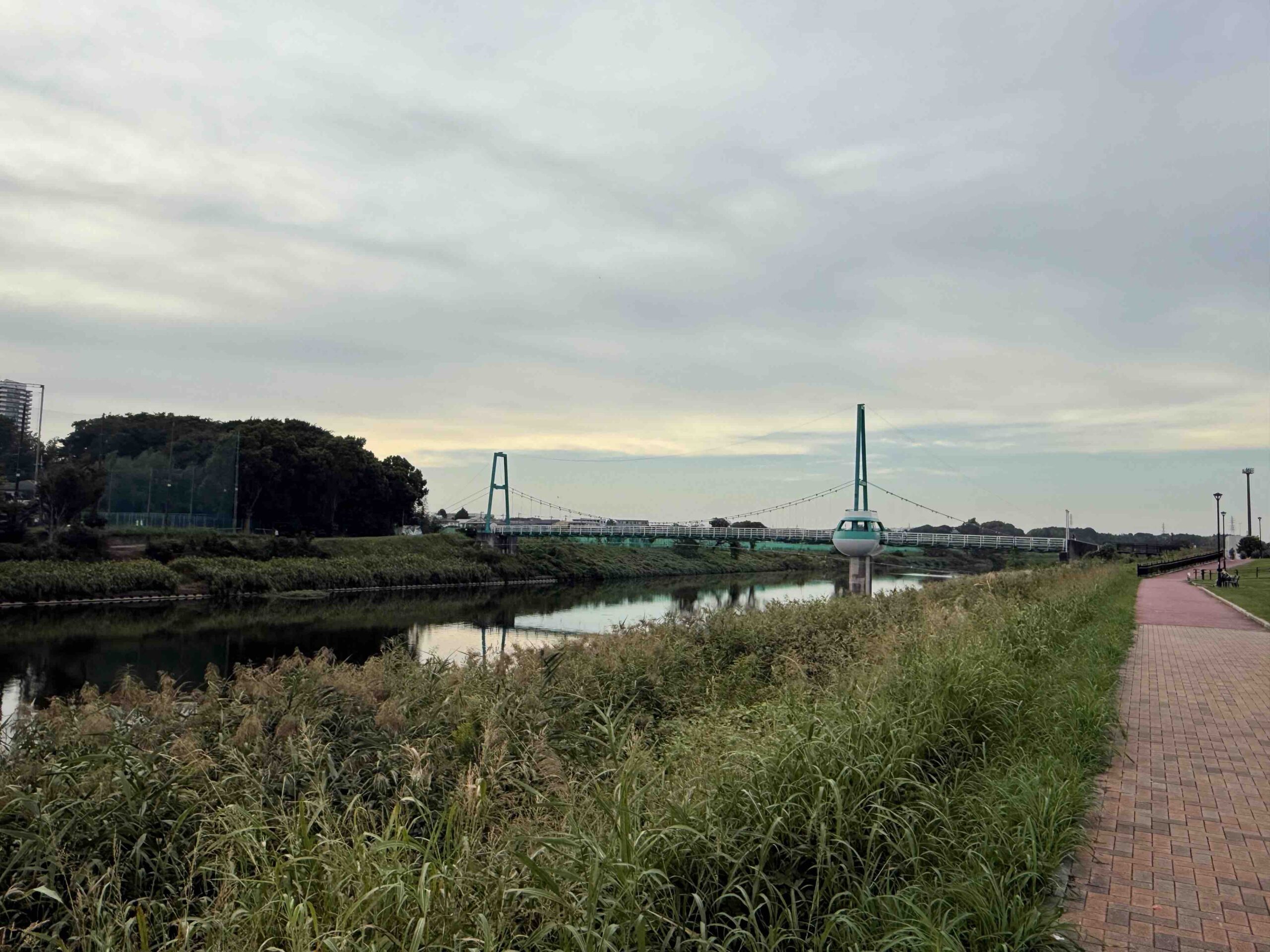 八千代市の新川の橋